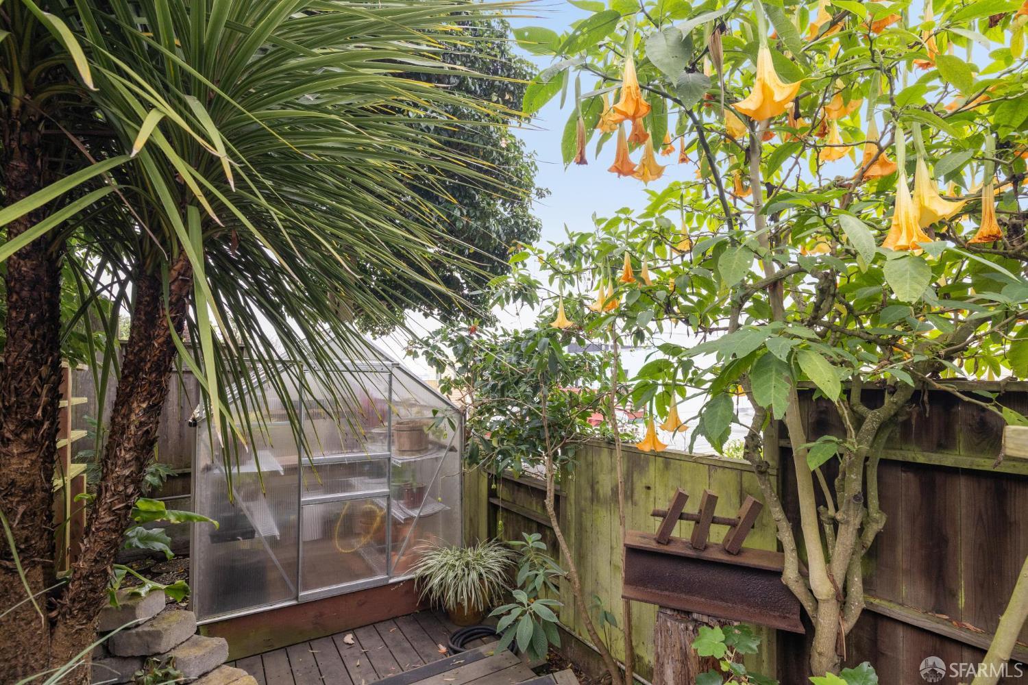 Detail Gallery Image 67 of 81 For 114 Shakespeare St, San Francisco,  CA 94112 - 2 Beds | 2 Baths