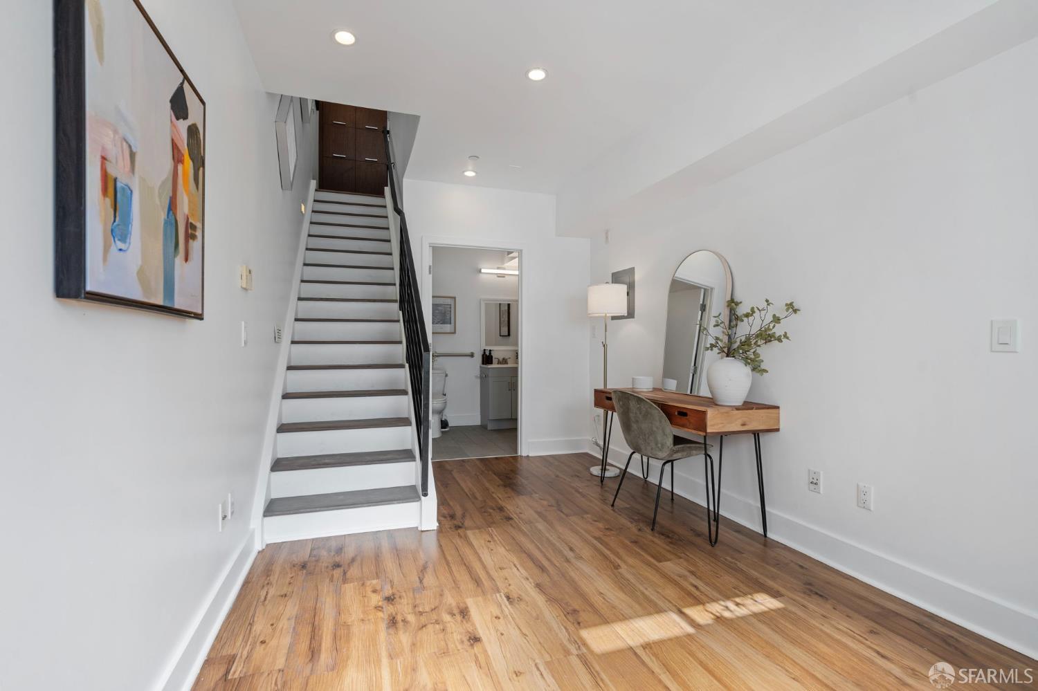 Detail Gallery Image 4 of 25 For 660 Natoma St #1,  San Francisco,  CA 94103 - 1 Beds | 1/1 Baths
