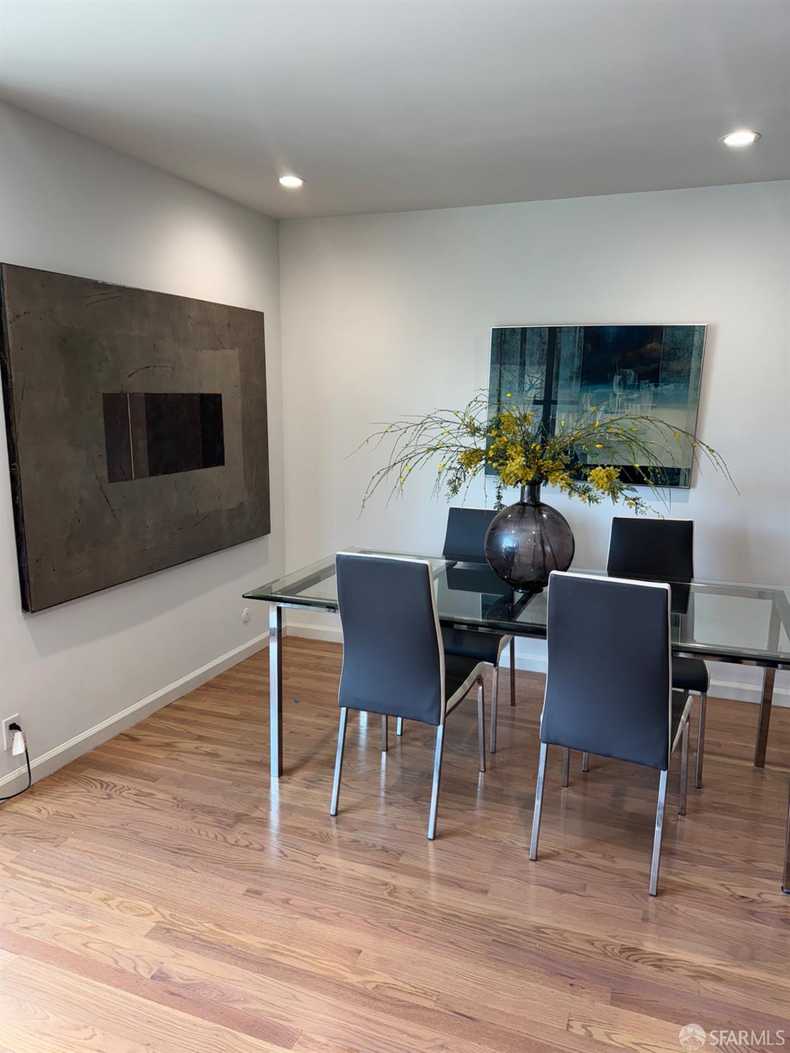 Detail Gallery Image 22 of 25 For 2225 Vicente St #1,  San Francisco,  CA 94116 - 3 Beds | 2 Baths