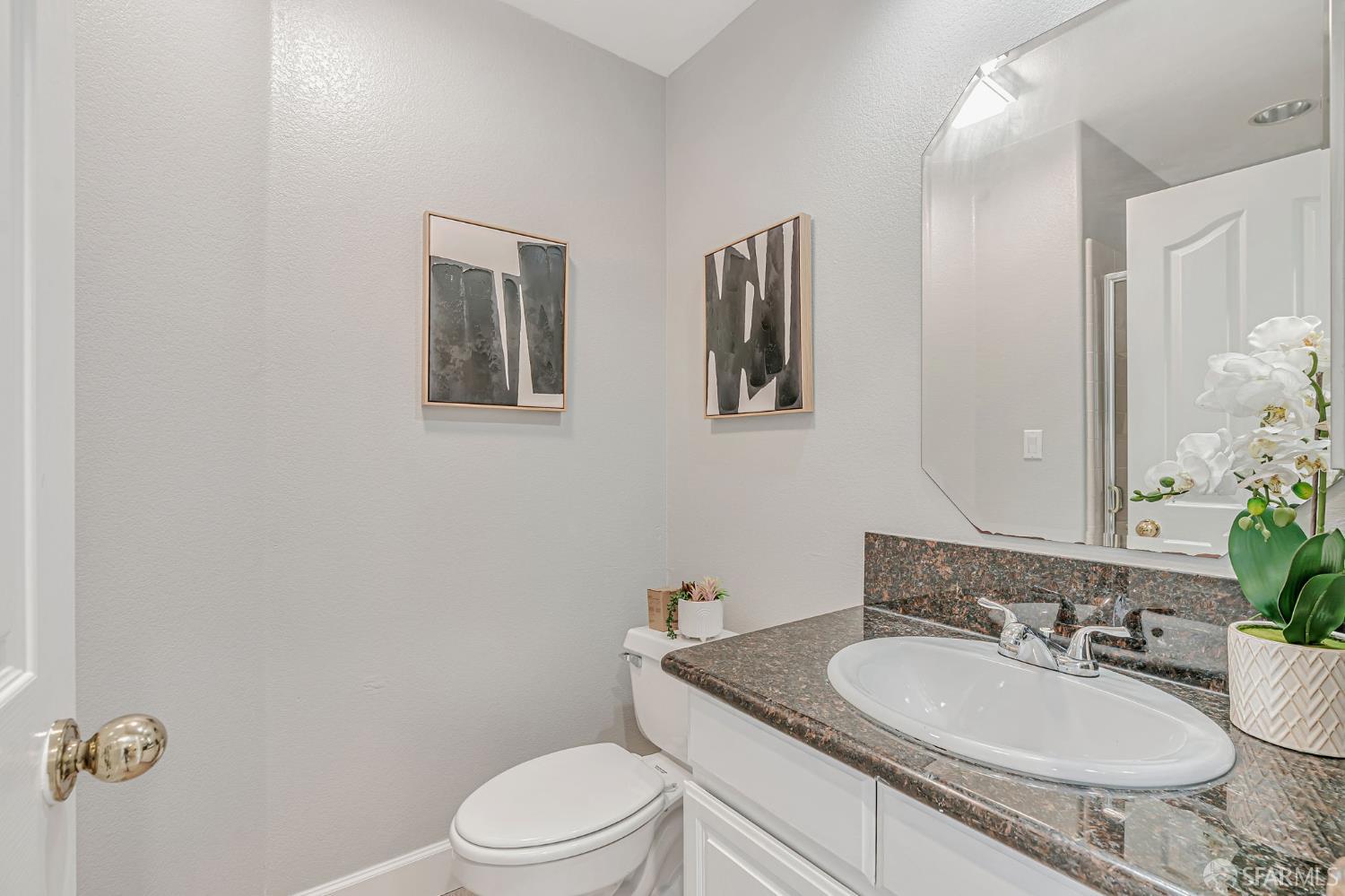 Detail Gallery Image 23 of 56 For 2101 Asilomar Dr, Antioch,  CA 94509 - 5 Beds | 3 Baths