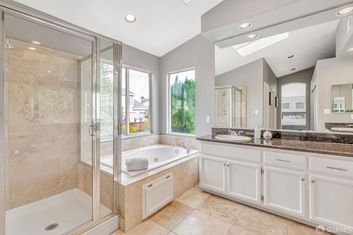 Detail Gallery Image 33 of 56 For 2101 Asilomar Dr, Antioch,  CA 94509 - 5 Beds | 3 Baths