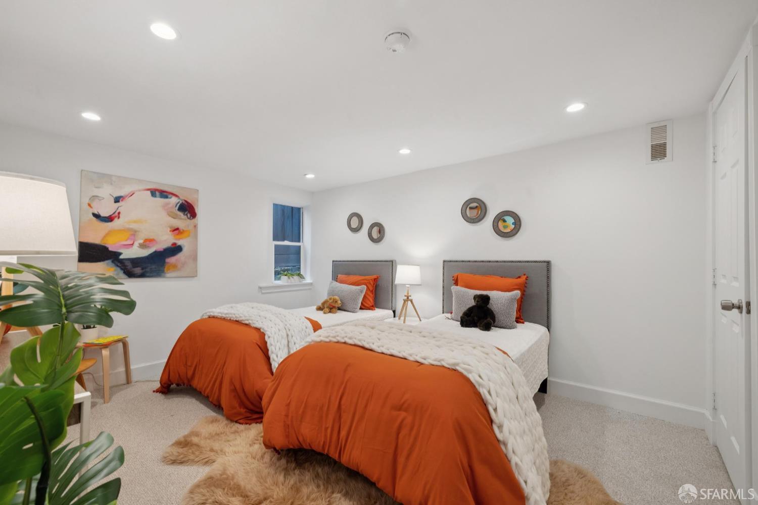 Detail Gallery Image 50 of 61 For 8 Mateo St, San Francisco,  CA 94131 - 3 Beds | 2/1 Baths