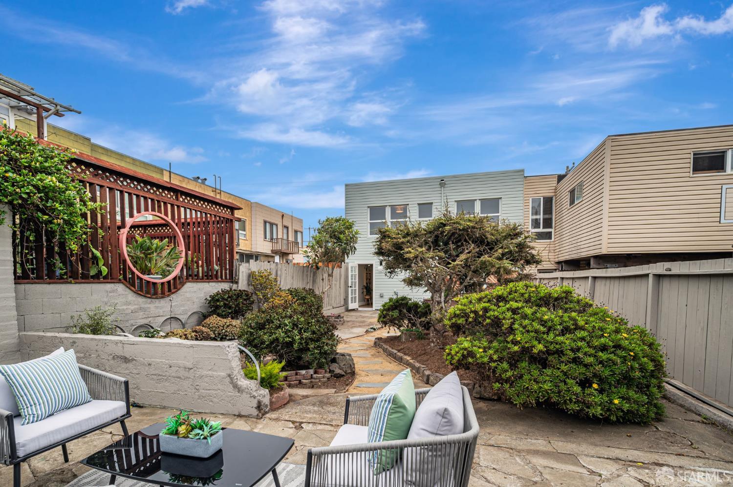 Detail Gallery Image 35 of 41 For 3622 Rivera St, San Francisco,  CA 94116 - 3 Beds | 2 Baths