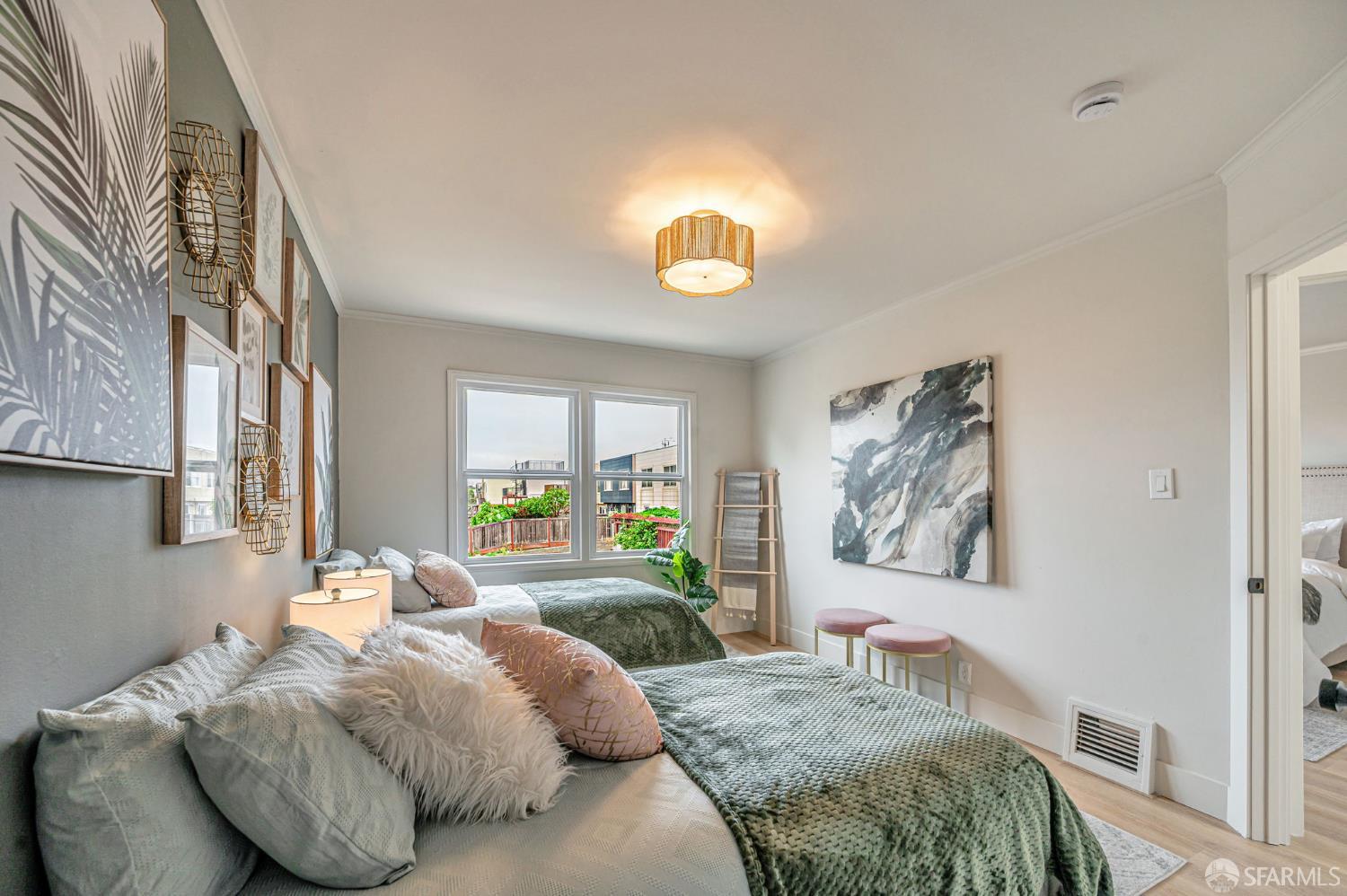 Detail Gallery Image 21 of 41 For 3622 Rivera St, San Francisco,  CA 94116 - 3 Beds | 2 Baths