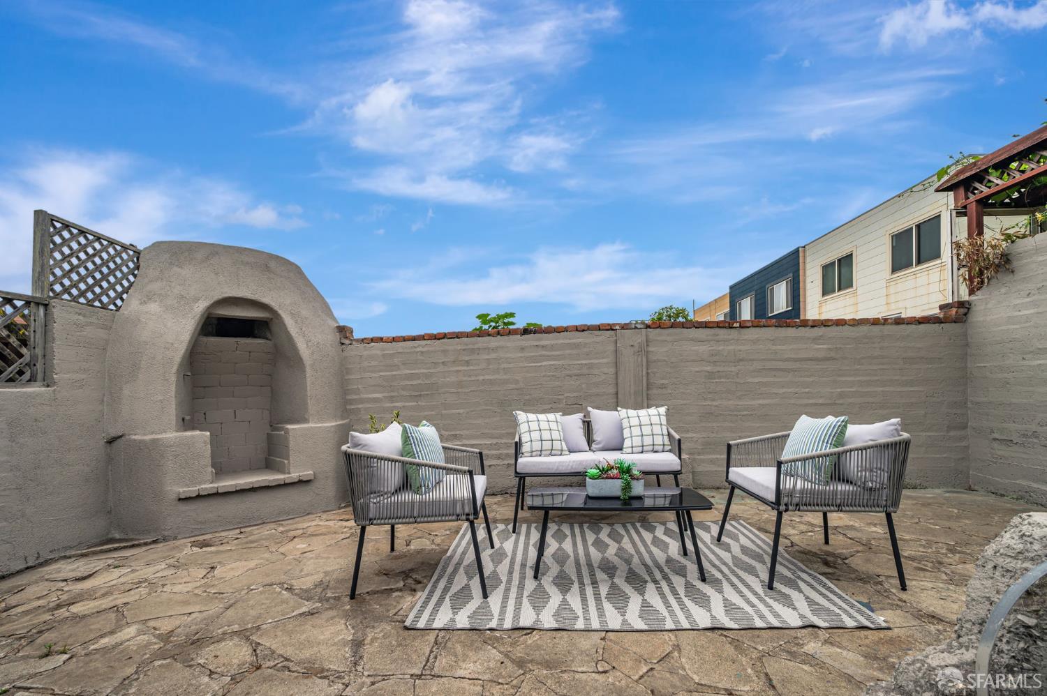 Detail Gallery Image 33 of 41 For 3622 Rivera St, San Francisco,  CA 94116 - 3 Beds | 2 Baths