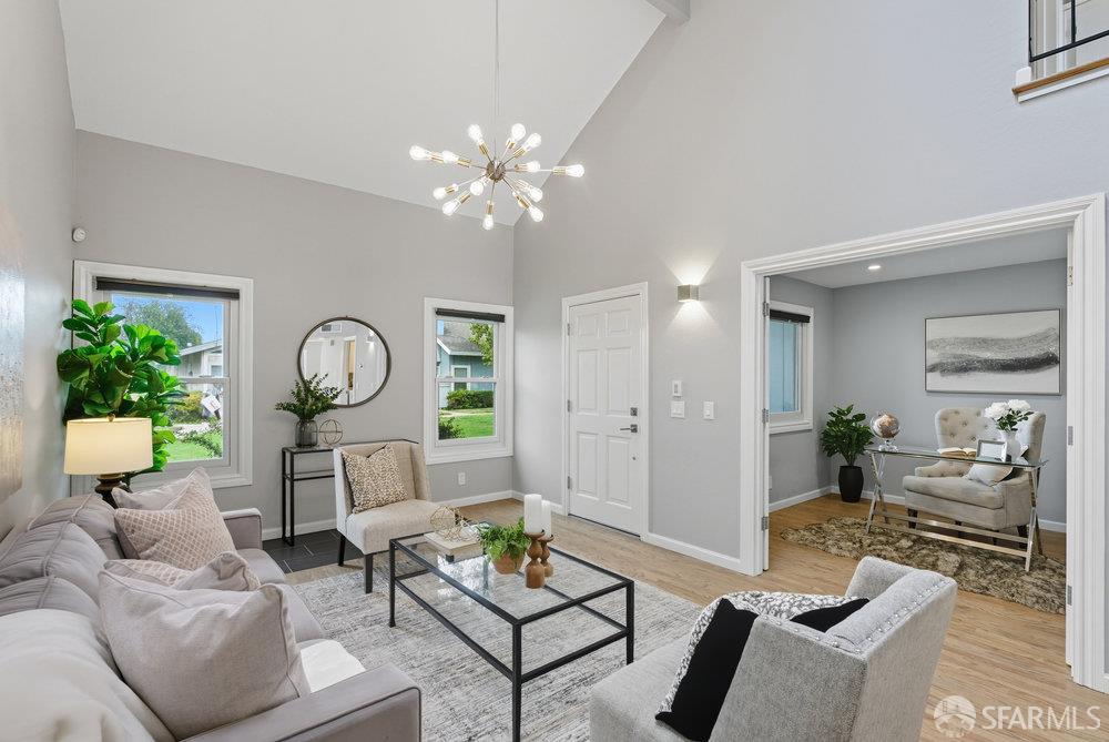 Detail Gallery Image 5 of 38 For 1074 Eagle Ln, Foster City,  CA 94404 - 3 Beds | 2/1 Baths