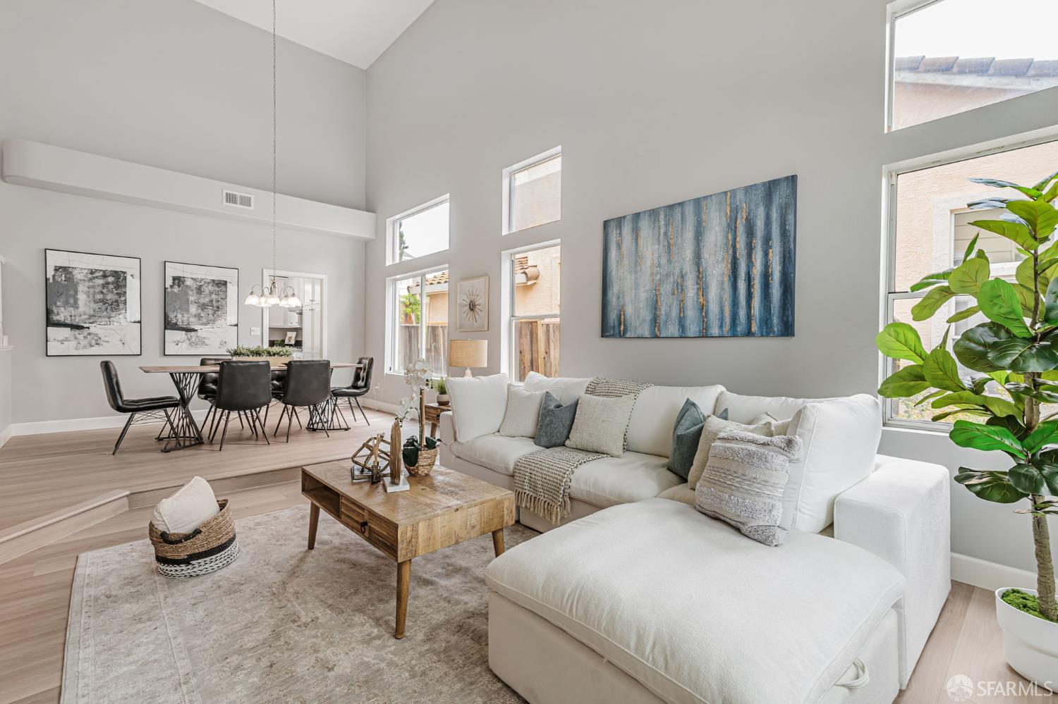 Detail Gallery Image 5 of 56 For 2101 Asilomar Dr, Antioch,  CA 94509 - 5 Beds | 3 Baths