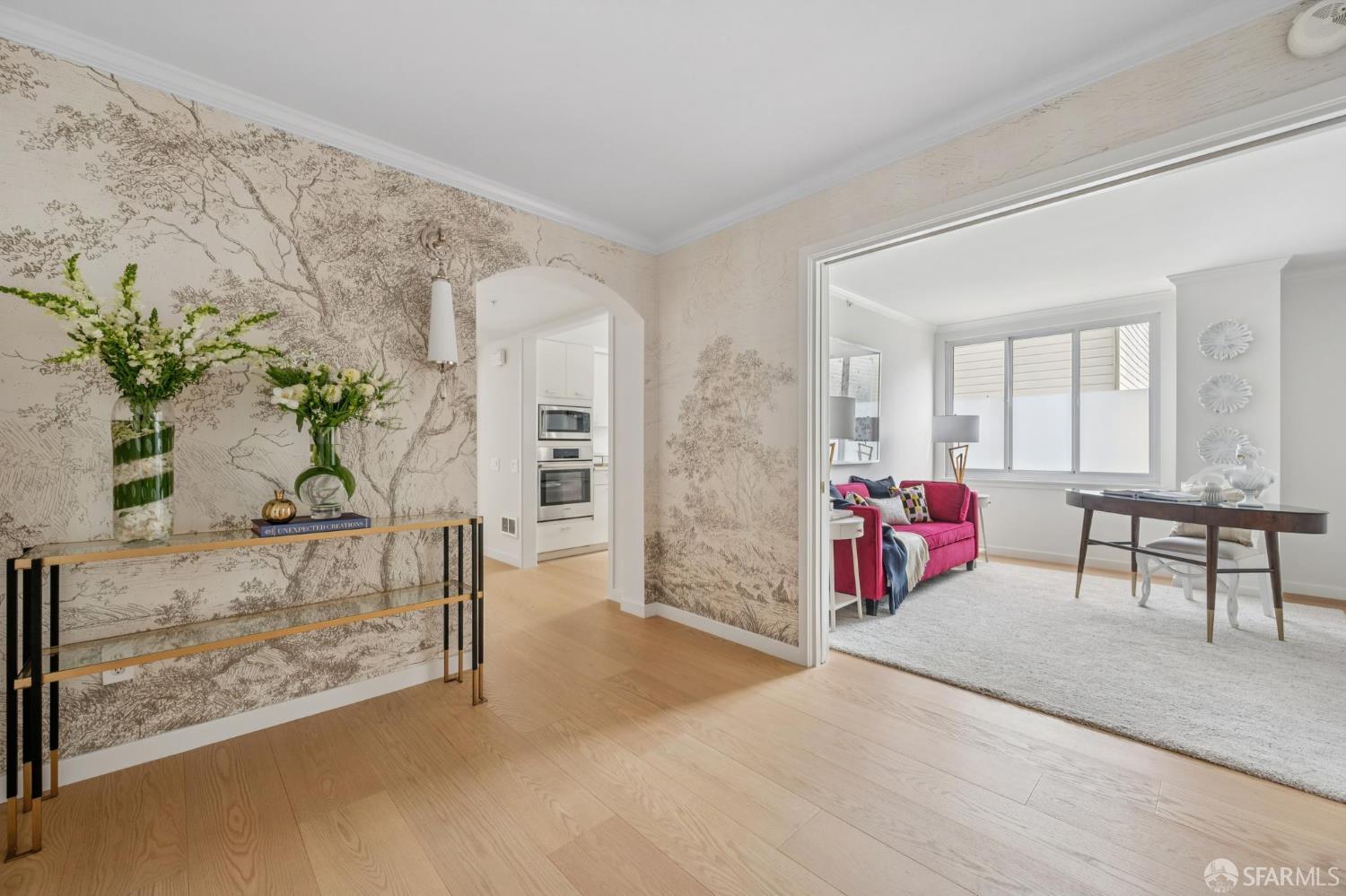 Photo #2: 425072220 Listing 
