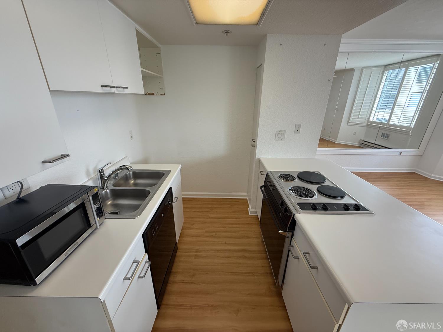 Detail Gallery Image 3 of 19 For 201 Harrison St #902,  San Francisco,  CA 94105 - 0 Beds | 1 Baths