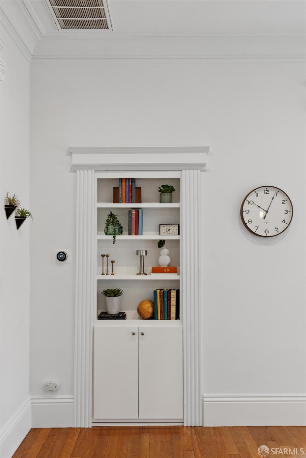 Detail Gallery Image 38 of 61 For 8 Mateo St, San Francisco,  CA 94131 - 3 Beds | 2/1 Baths