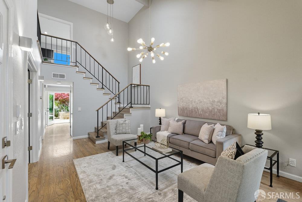 Detail Gallery Image 4 of 38 For 1074 Eagle Ln, Foster City,  CA 94404 - 3 Beds | 2/1 Baths