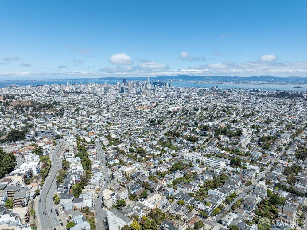 Detail Gallery Image 20 of 21 For 945 Corbett Ave #206,  San Francisco,  CA 94131 - 1 Beds | 1 Baths