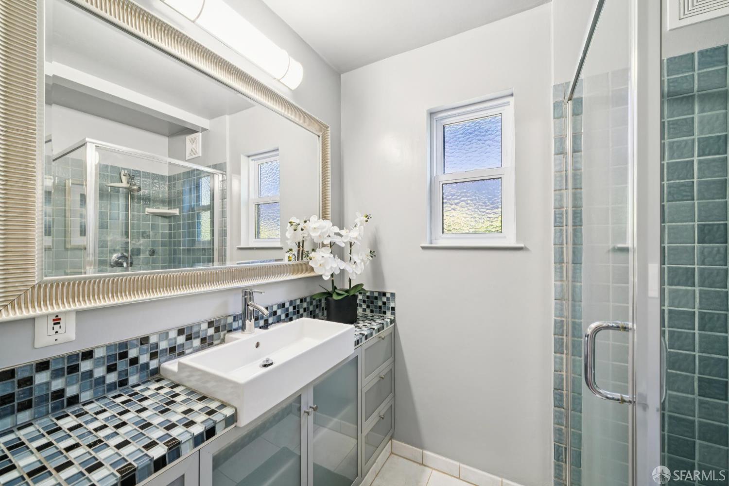 Detail Gallery Image 20 of 26 For 835 Solano Ave, Albany,  CA 94706 - 2 Beds | 2 Baths