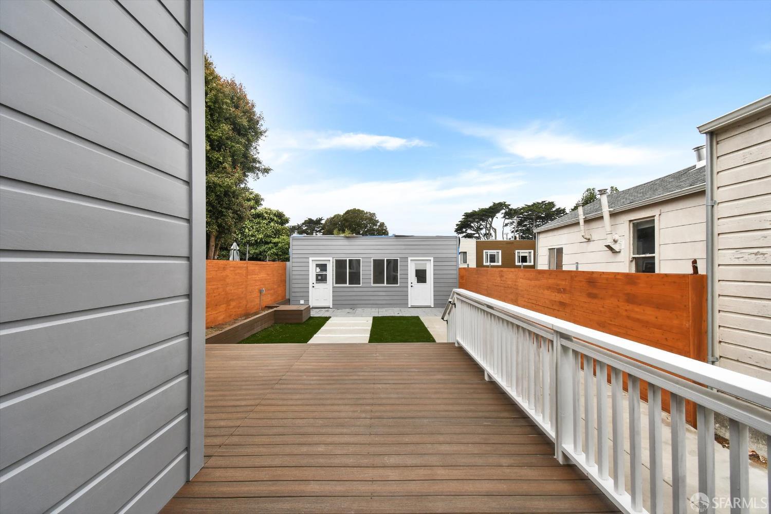 Detail Gallery Image 35 of 47 For 337 Jules Ave, San Francisco,  CA 94112 - 3 Beds | 1 Baths