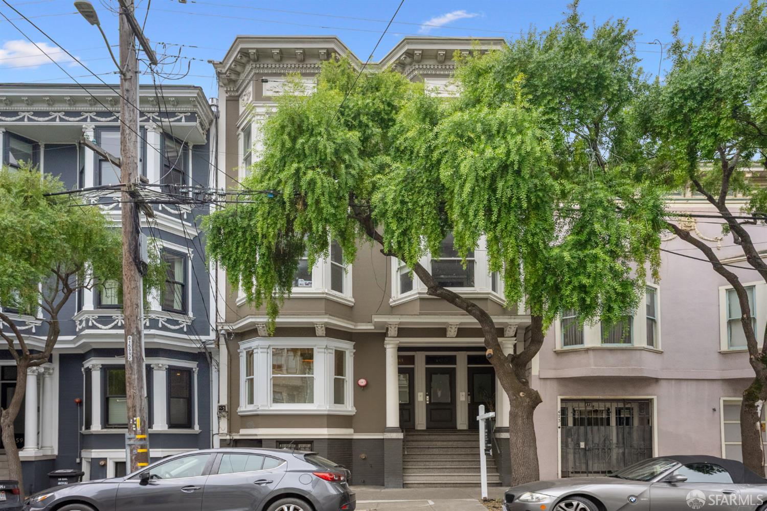 Photo #2: 425075341 Listing 