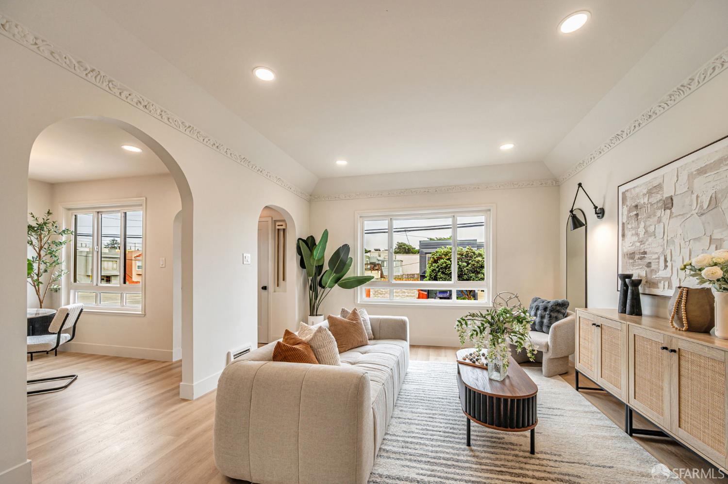 Detail Gallery Image 7 of 41 For 3622 Rivera St, San Francisco,  CA 94116 - 3 Beds | 2 Baths