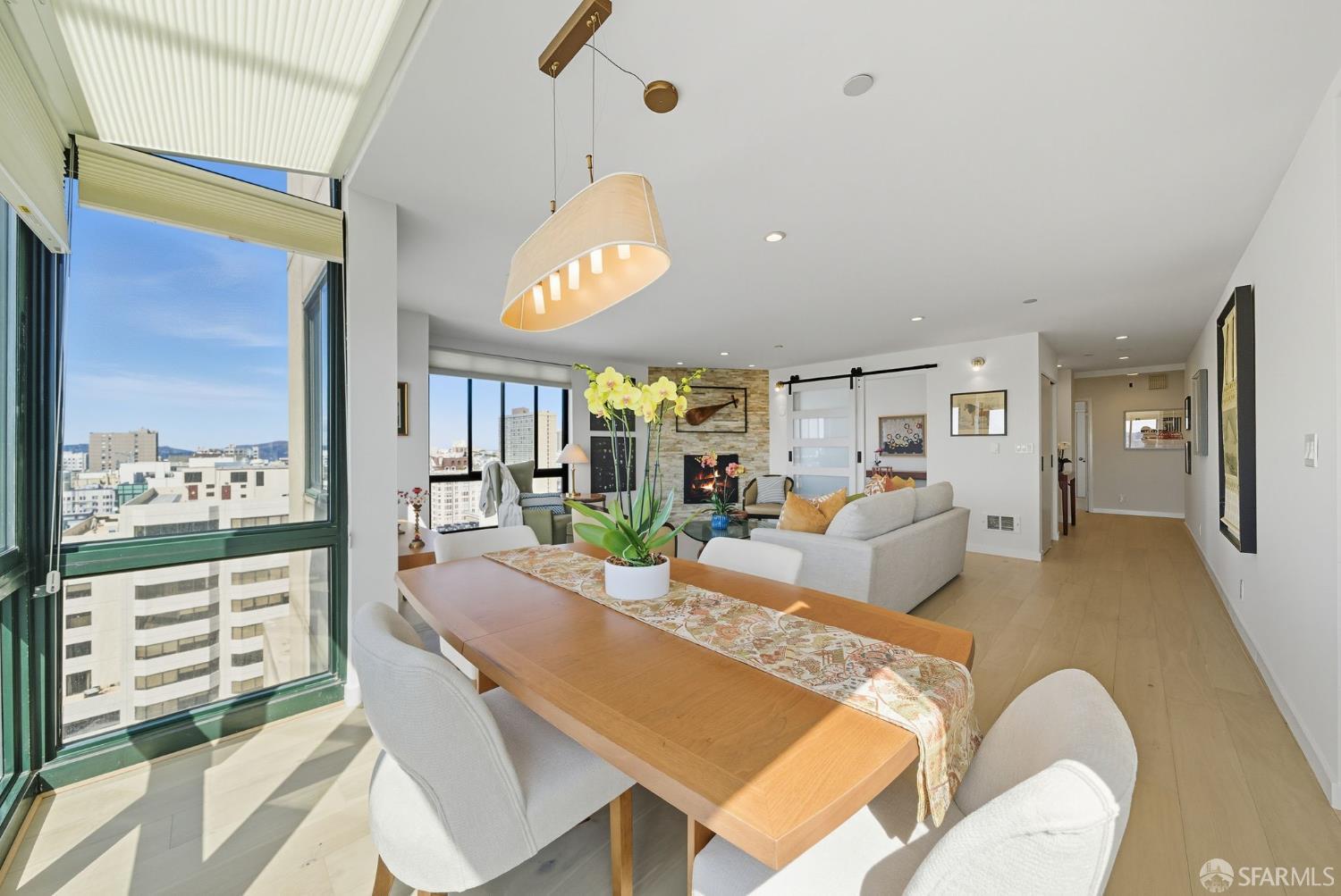 Photo #12: 425075383 Listing: Photo #12