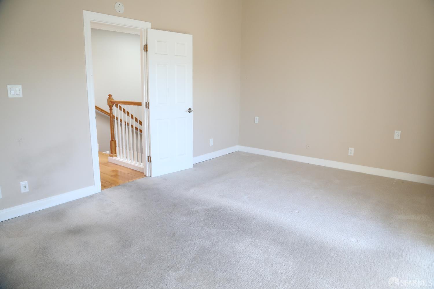 Detail Gallery Image 13 of 21 For 1117 Bismarck Ln, Alameda,  CA 94502 - 2 Beds | 1/1 Baths