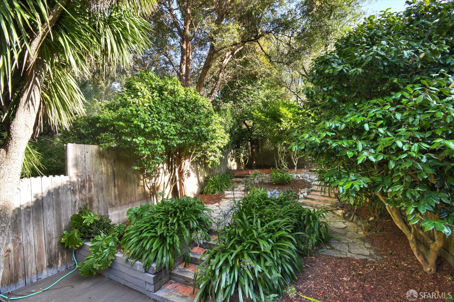 Detail Gallery Image 31 of 48 For 2661 Greenwich St, San Francisco,  CA 94123 - – Beds | – Baths