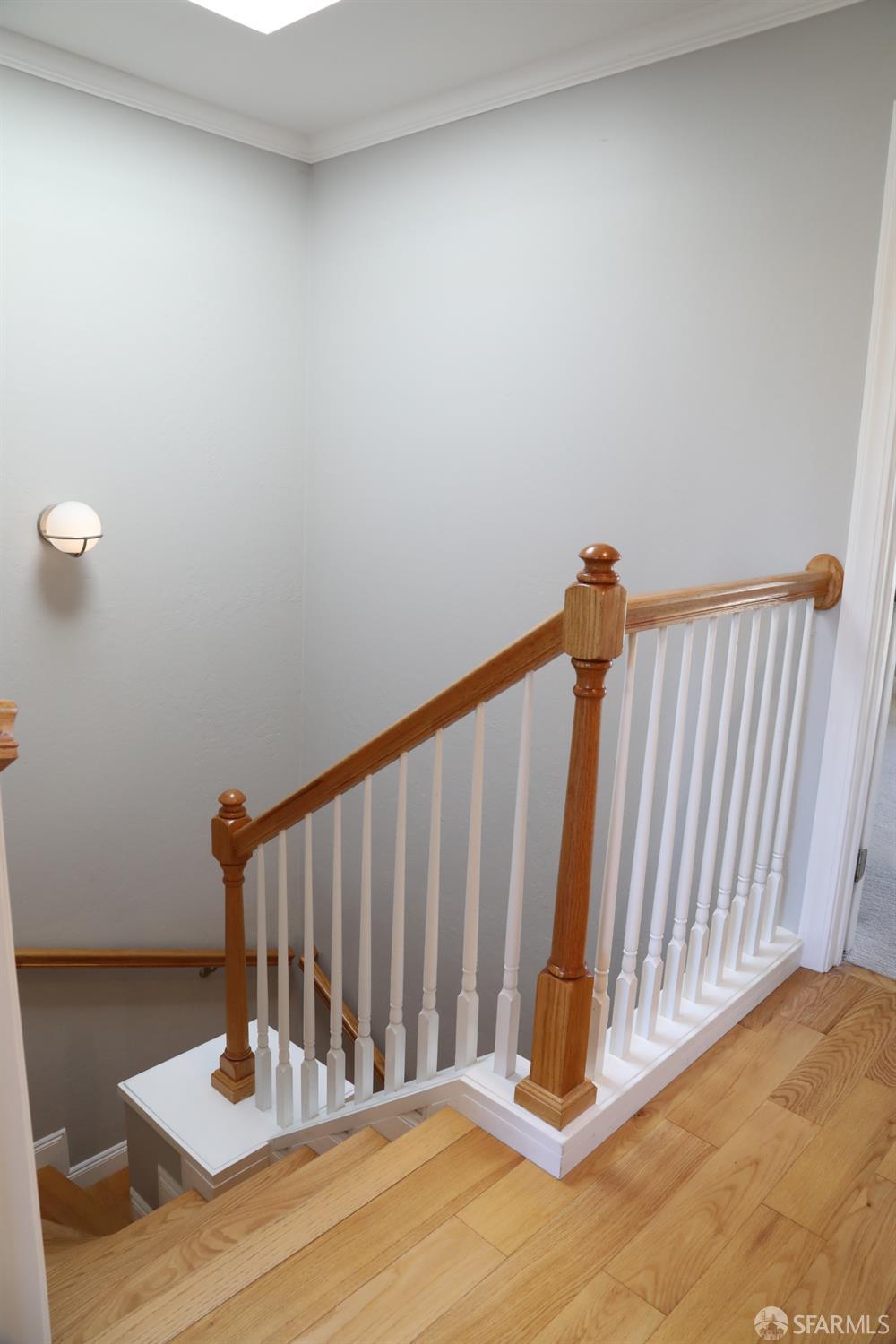 Detail Gallery Image 7 of 21 For 1117 Bismarck Ln, Alameda,  CA 94502 - 2 Beds | 1/1 Baths