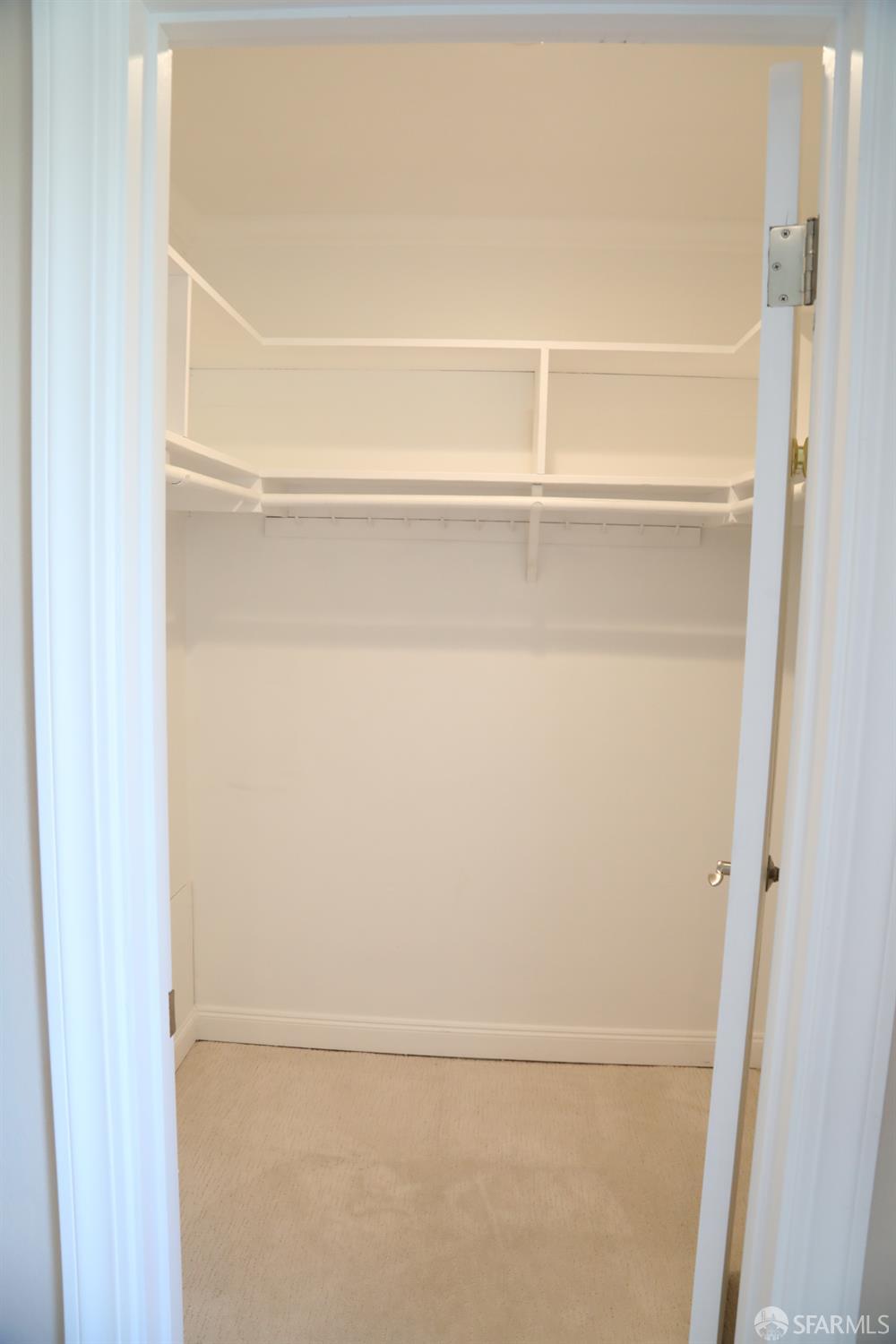 Detail Gallery Image 11 of 21 For 1117 Bismarck Ln, Alameda,  CA 94502 - 2 Beds | 1/1 Baths