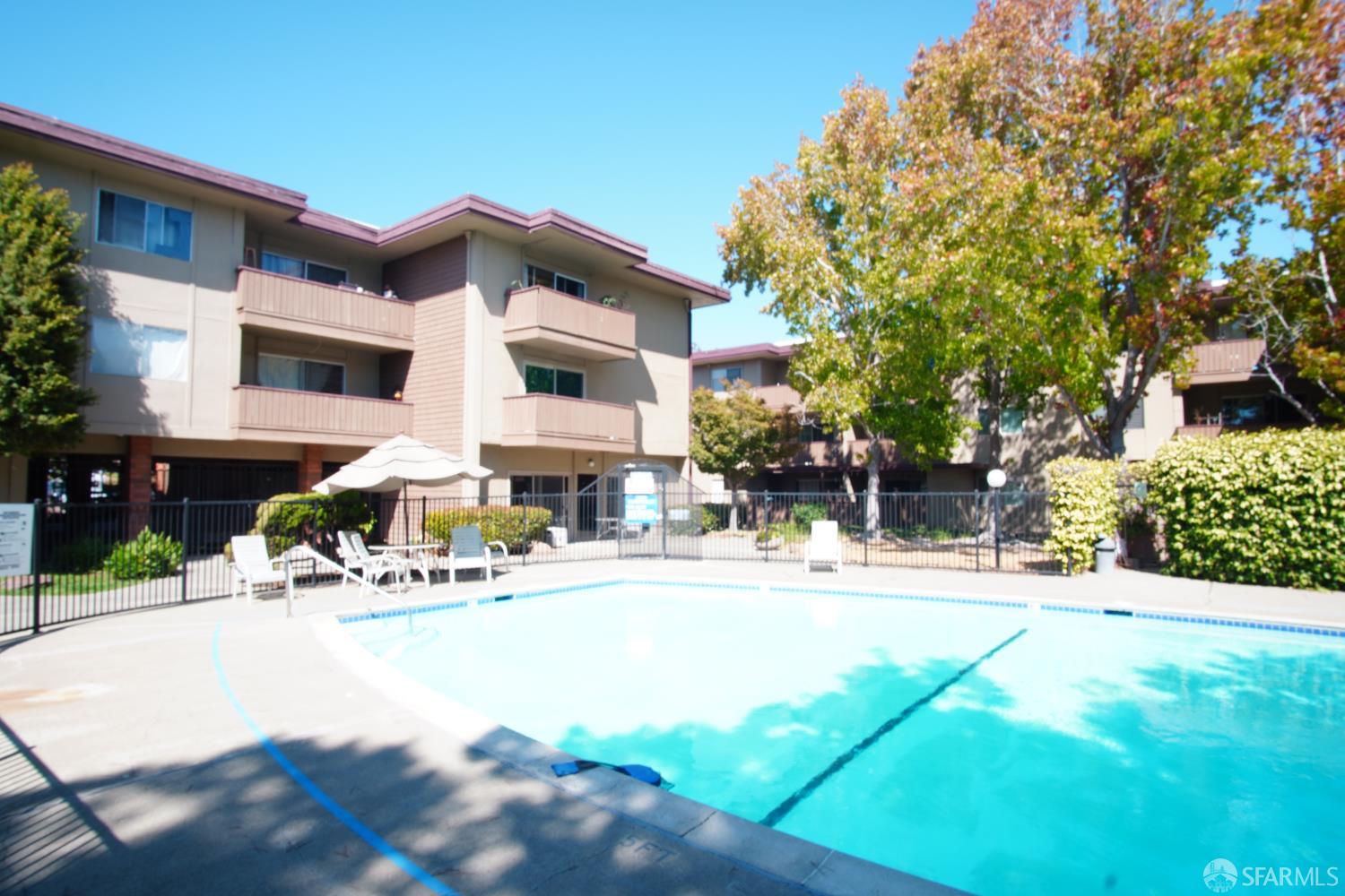 Detail Gallery Image 15 of 24 For 1305 Webster St #C309,  Alameda,  CA 94501 - 1 Beds | 1 Baths