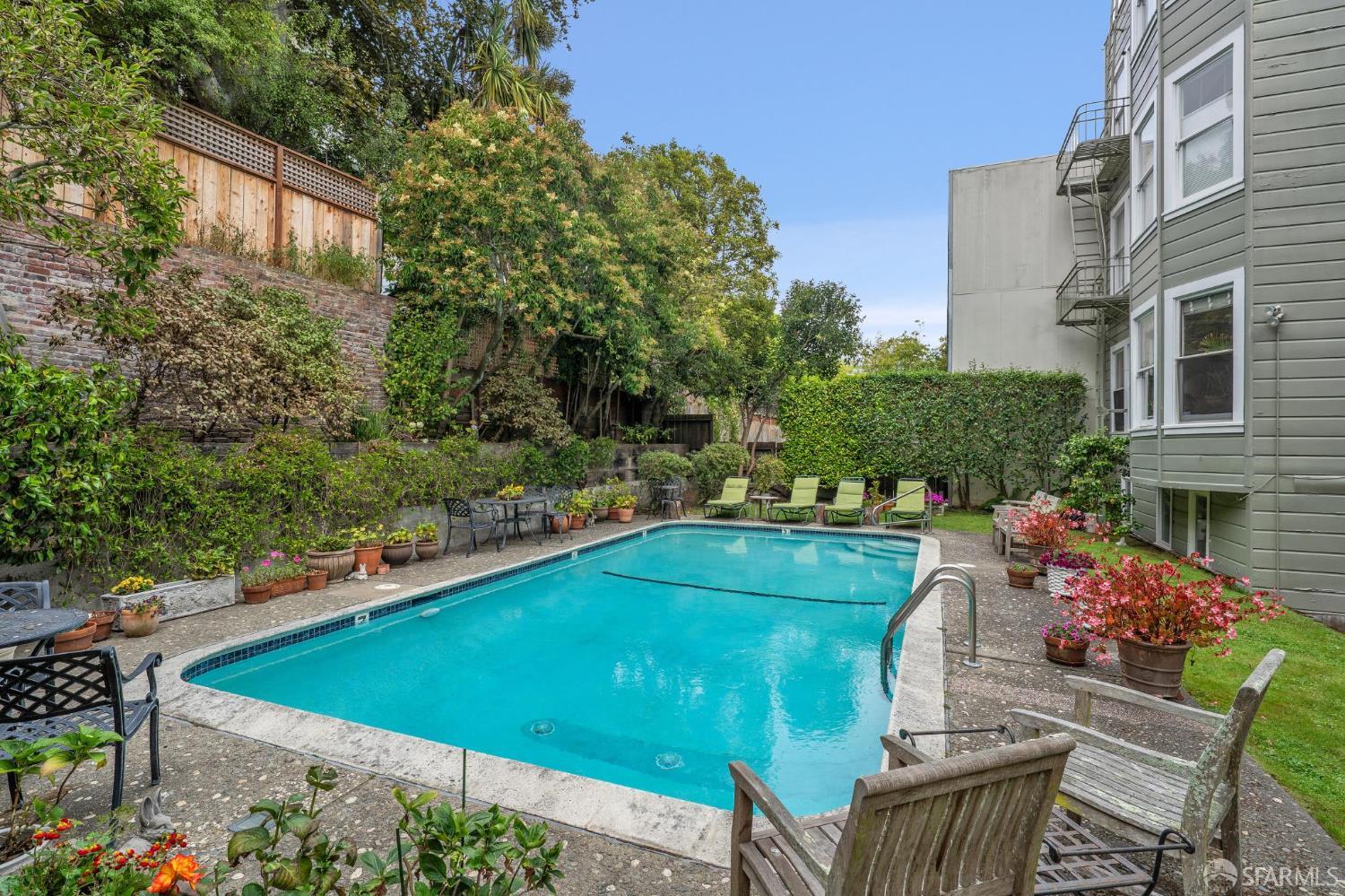 Detail Gallery Image 35 of 38 For 2760 Sacramento St #12,  San Francisco,  CA 94115 - 2 Beds | 1 Baths