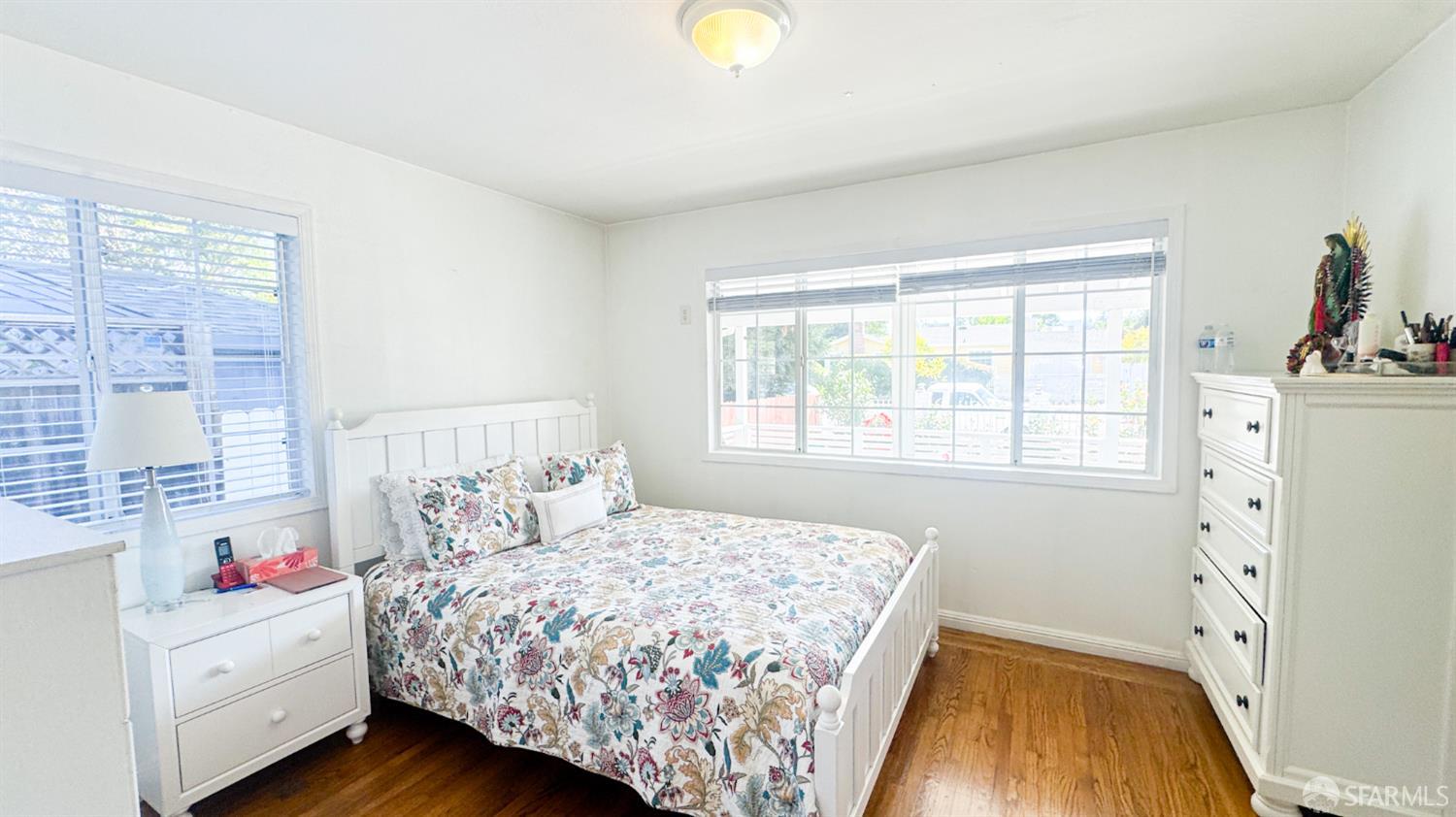 Detail Gallery Image 7 of 39 For 3071 Glendale Ave, Redwood City,  CA 94063 - 4 Beds | 2 Baths