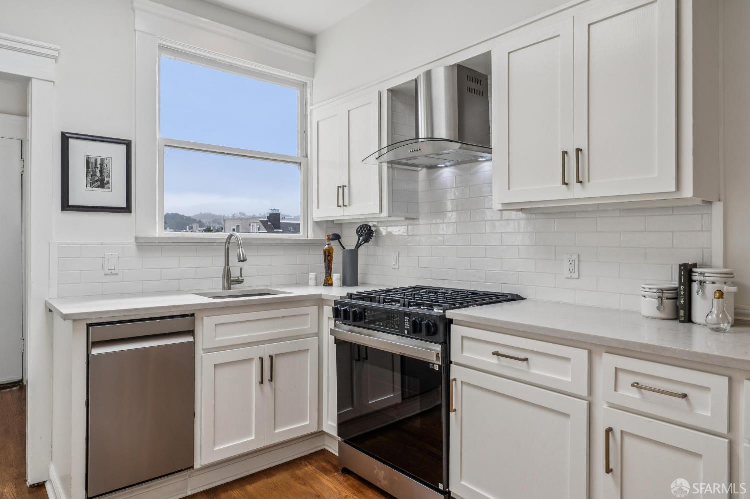 Detail Gallery Image 20 of 38 For 2760 Sacramento St #12,  San Francisco,  CA 94115 - 2 Beds | 1 Baths