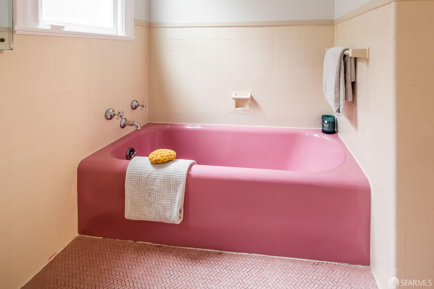 Detail Gallery Image 16 of 28 For 245 Westgate Dr, San Francisco,  CA 94127 - 3 Beds | 2 Baths