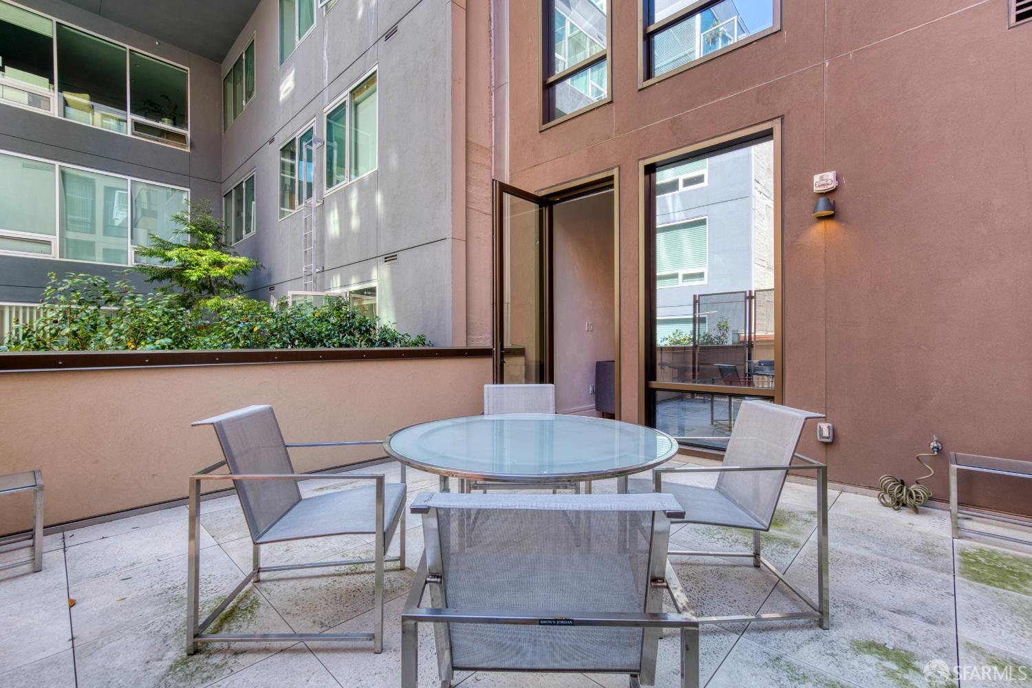 Detail Gallery Image 32 of 34 For 288 Pacific Ave 2f,  San Francisco,  CA 94111 - 1 Beds | 1 Baths