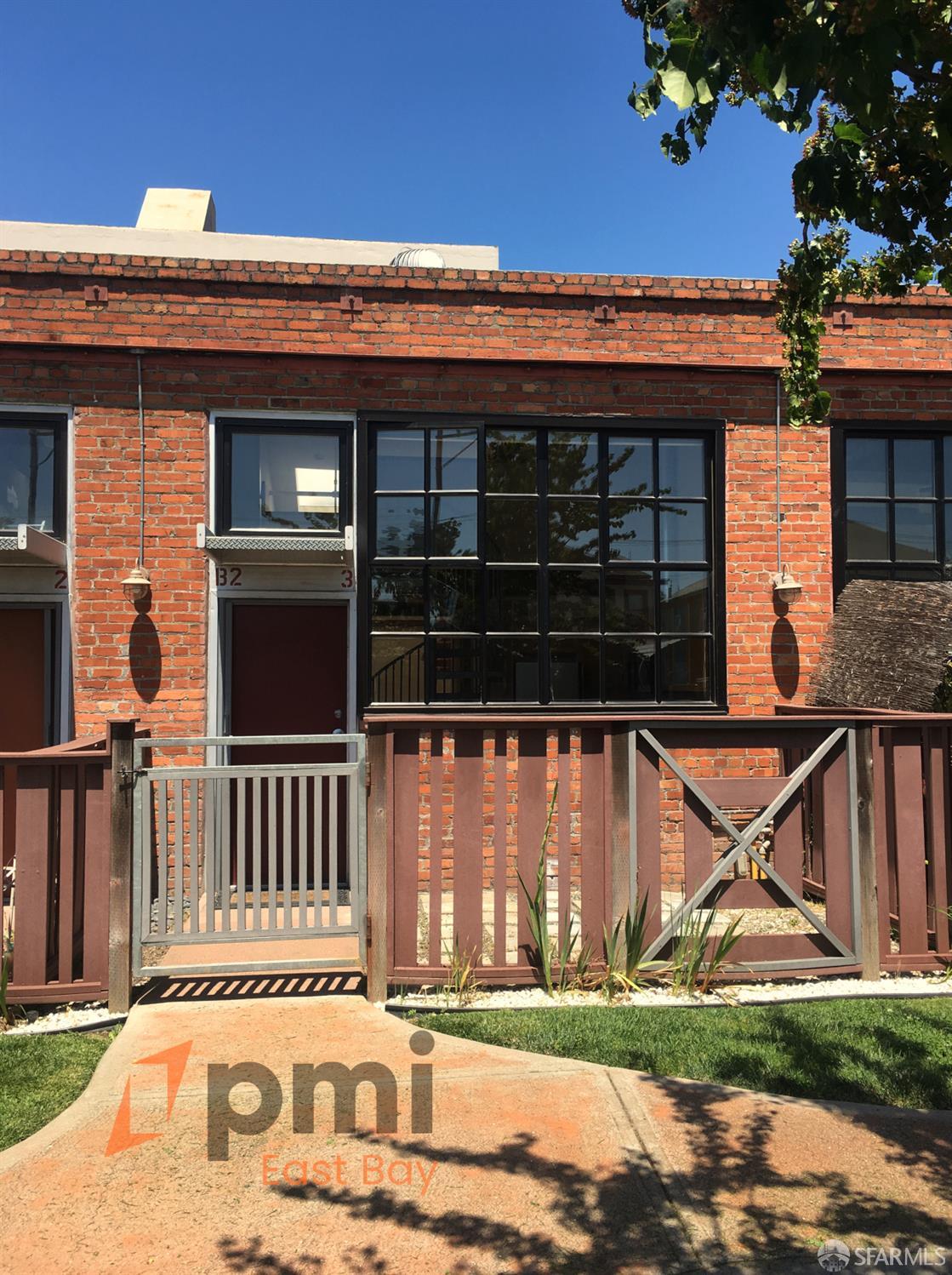 Front Image Thumbnail for SF425075766