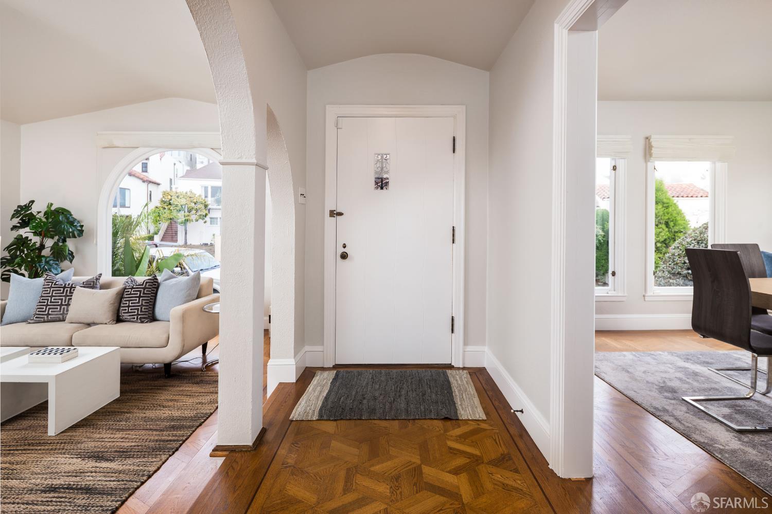 Detail Gallery Image 3 of 28 For 245 Westgate Dr, San Francisco,  CA 94127 - 3 Beds | 2 Baths