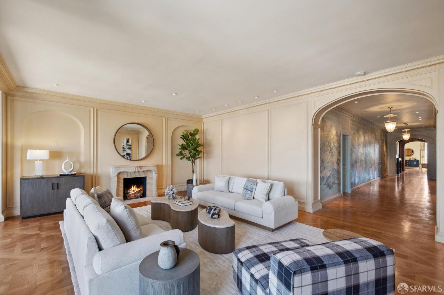 Photo #15: 425071132 Listing: Photo #15