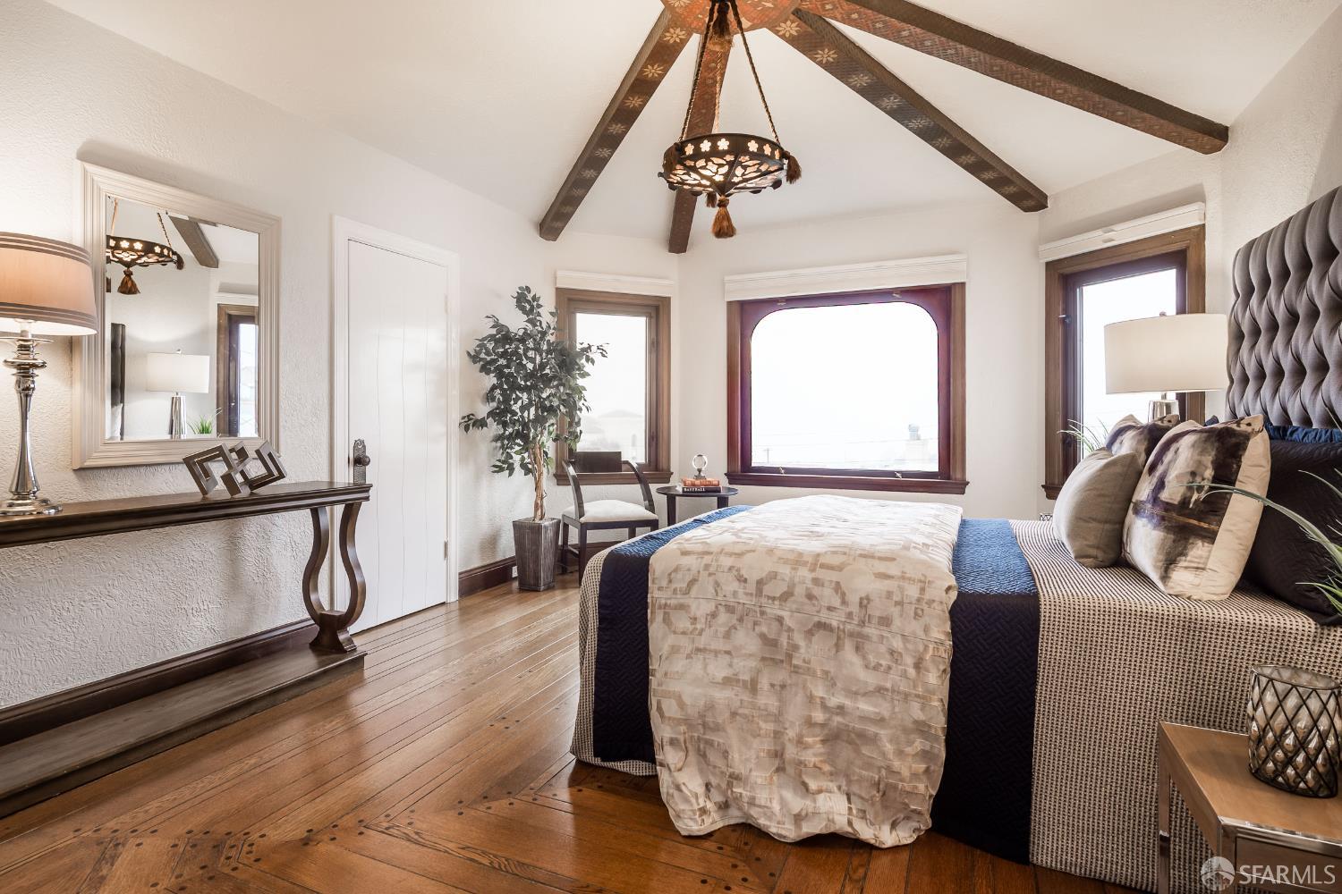 Detail Gallery Image 13 of 28 For 245 Westgate Dr, San Francisco,  CA 94127 - 3 Beds | 2 Baths