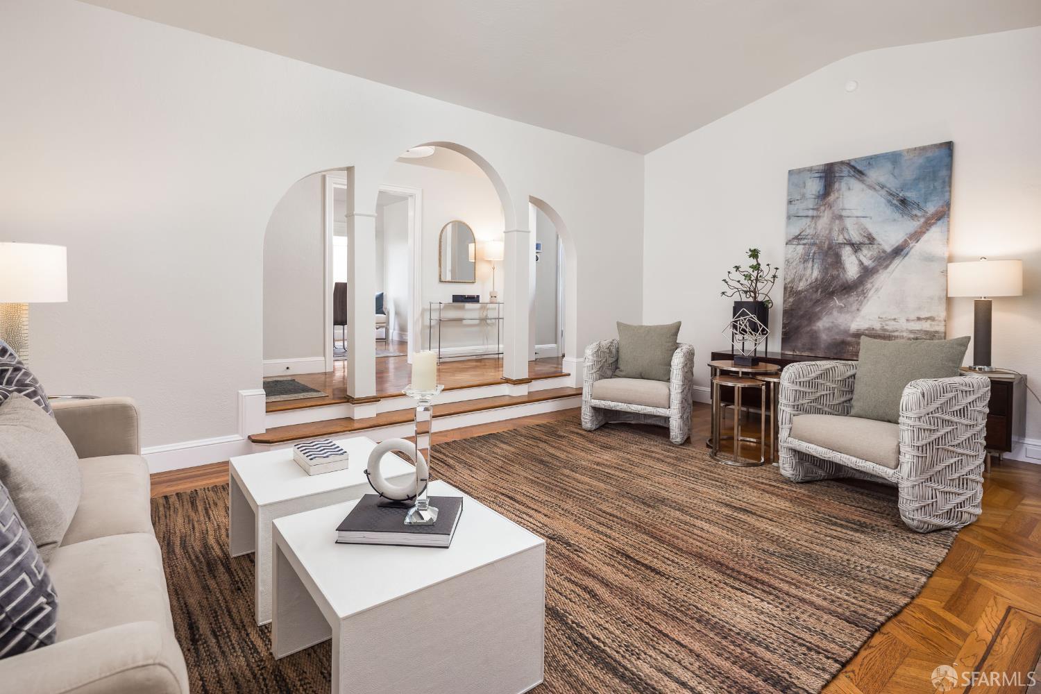 Detail Gallery Image 5 of 28 For 245 Westgate Dr, San Francisco,  CA 94127 - 3 Beds | 2 Baths