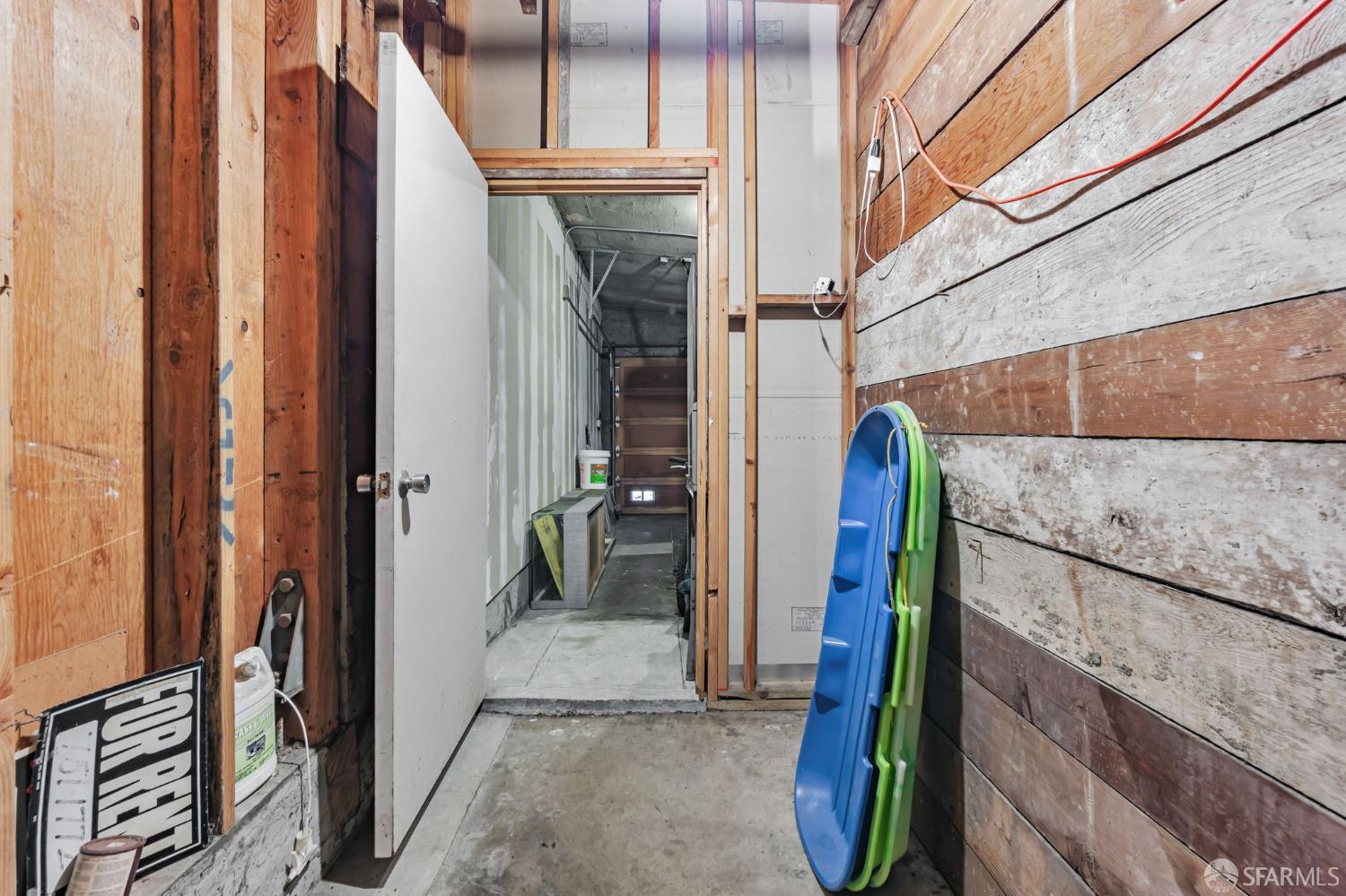 Detail Gallery Image 23 of 46 For 2201 Clement St, San Francisco,  CA 94121 - – Beds | – Baths