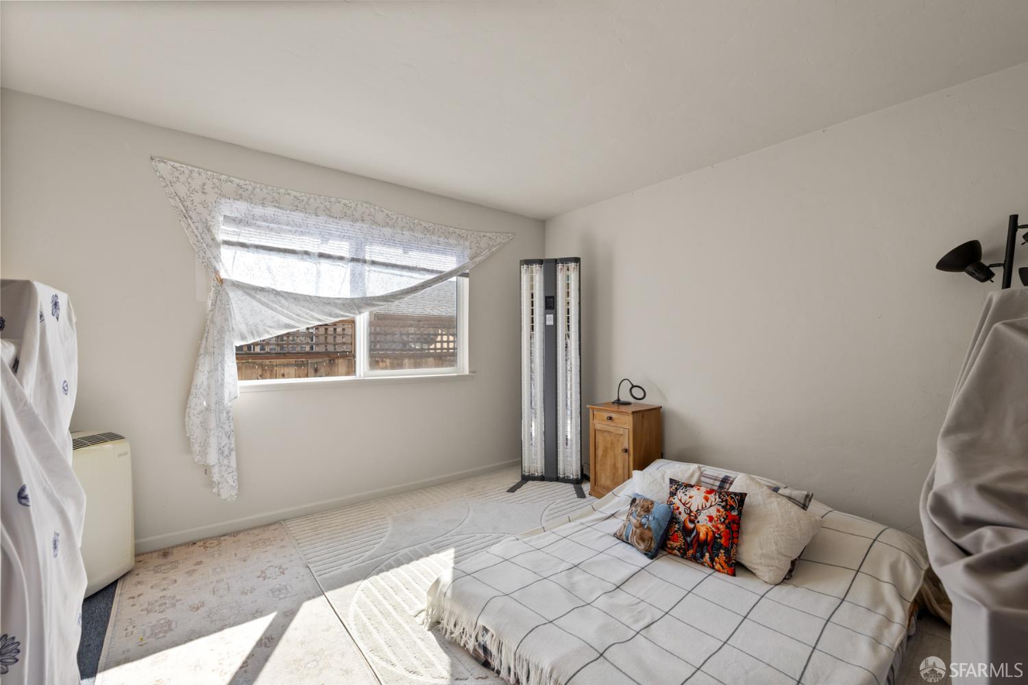 Detail Gallery Image 17 of 19 For 481 Rollins Rd, Burlingame,  CA 94010 - – Beds | – Baths