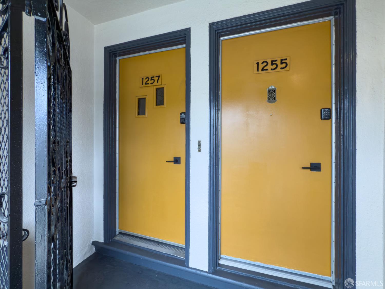 Detail Gallery Image 32 of 39 For 1255 19th Ave, San Francisco,  CA 94122 - – Beds | – Baths