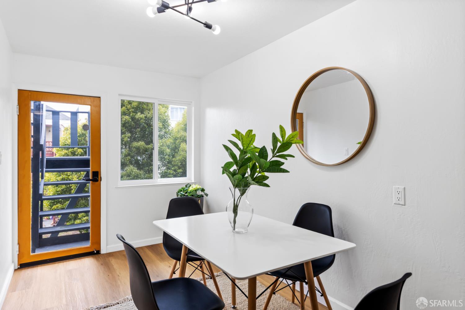 Detail Gallery Image 7 of 39 For 1255 19th Ave, San Francisco,  CA 94122 - – Beds | – Baths