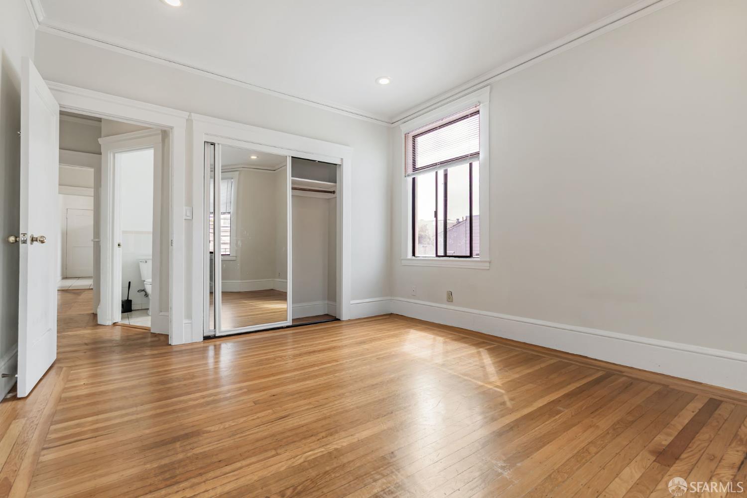 Detail Gallery Image 16 of 46 For 2201 Clement St, San Francisco,  CA 94121 - – Beds | – Baths