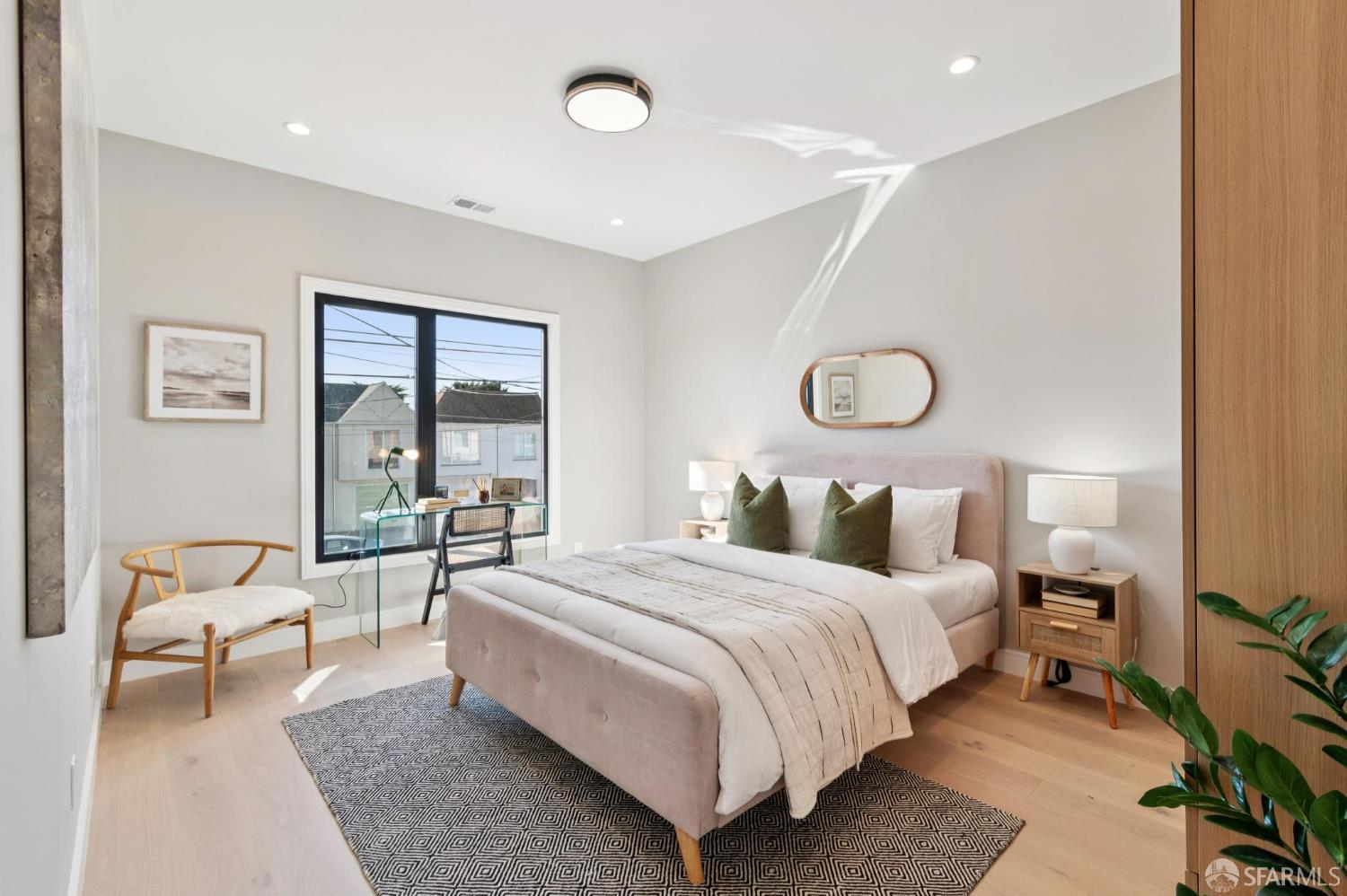 Detail Gallery Image 76 of 99 For 2042 23rd Ave, San Francisco,  CA 94116 - 3 Beds | 3/1 Baths