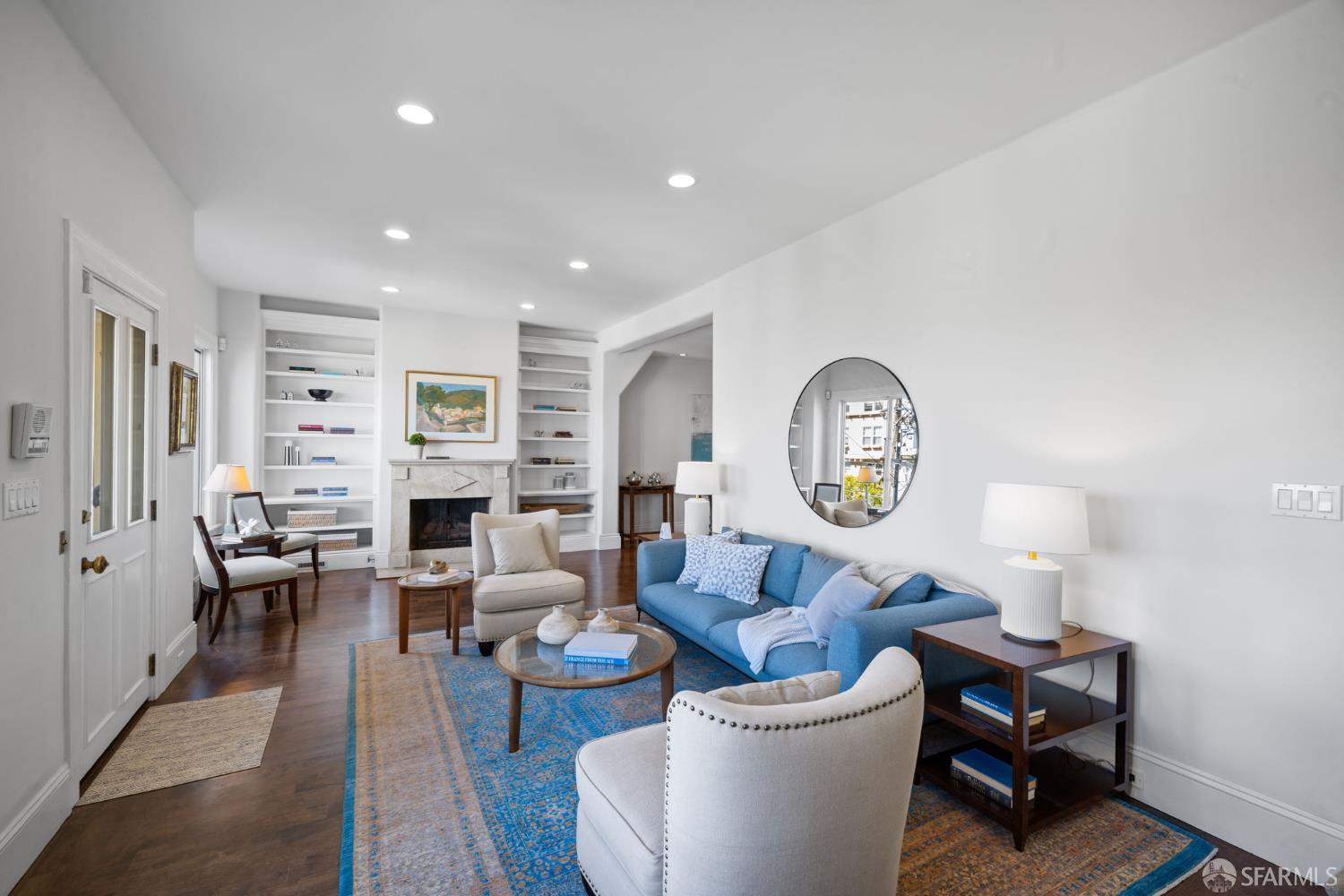 Detail Gallery Image 7 of 73 For 2341 Leavenworth St, San Francisco,  CA 94133 - 4 Beds | 4 Baths