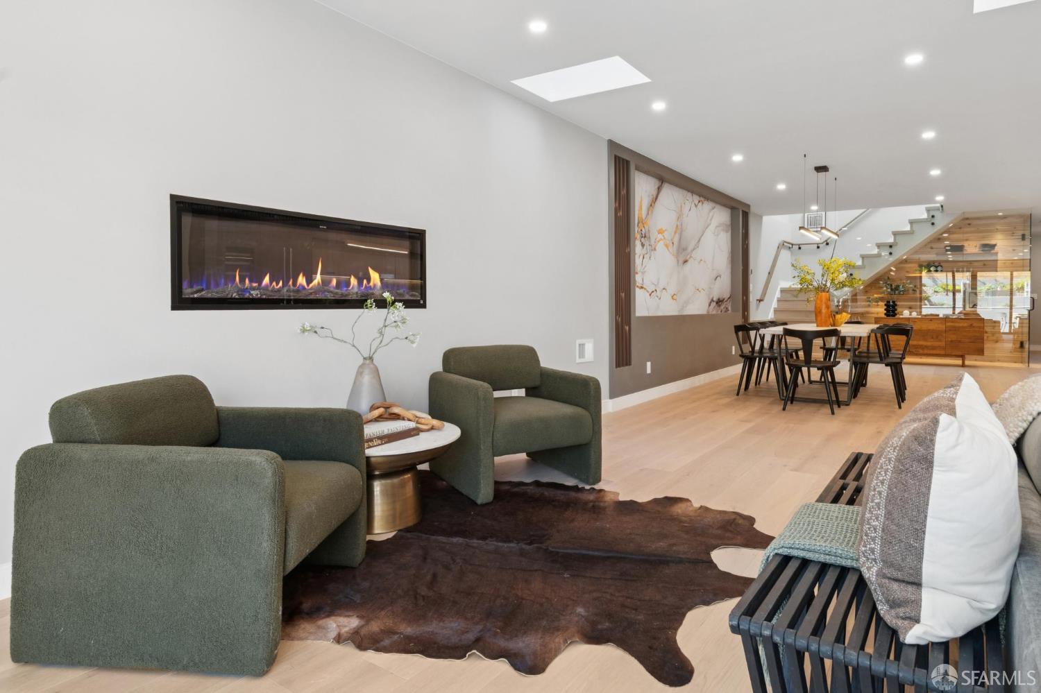 Detail Gallery Image 30 of 99 For 2042 23rd Ave, San Francisco,  CA 94116 - 3 Beds | 3/1 Baths