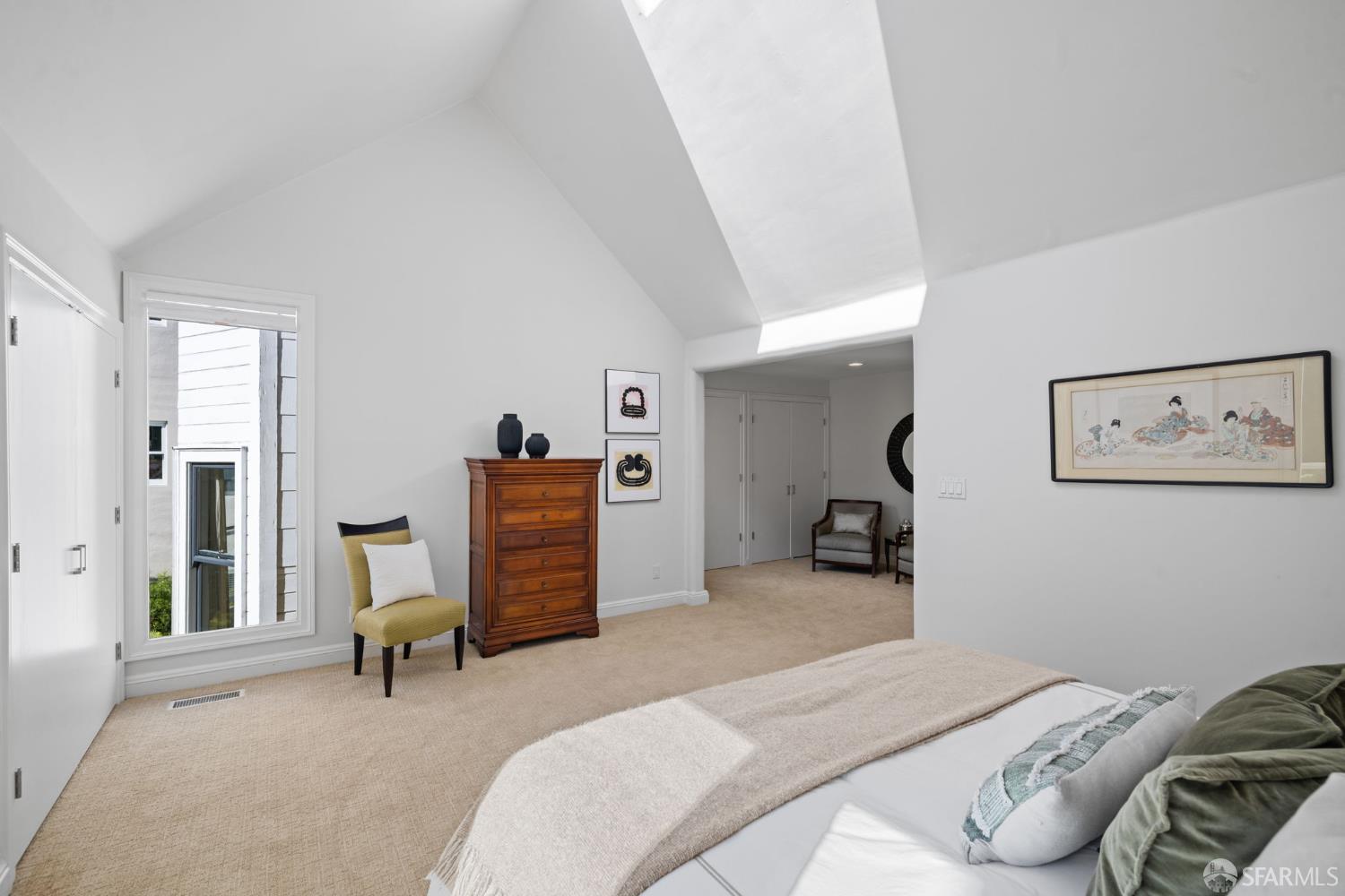 Detail Gallery Image 48 of 73 For 2341 Leavenworth St, San Francisco,  CA 94133 - 4 Beds | 4 Baths