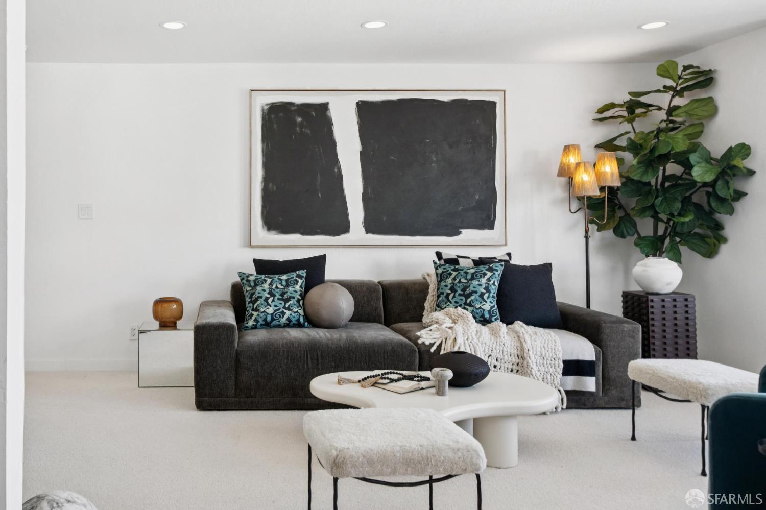 Photo #6: 425057647 Listing 
