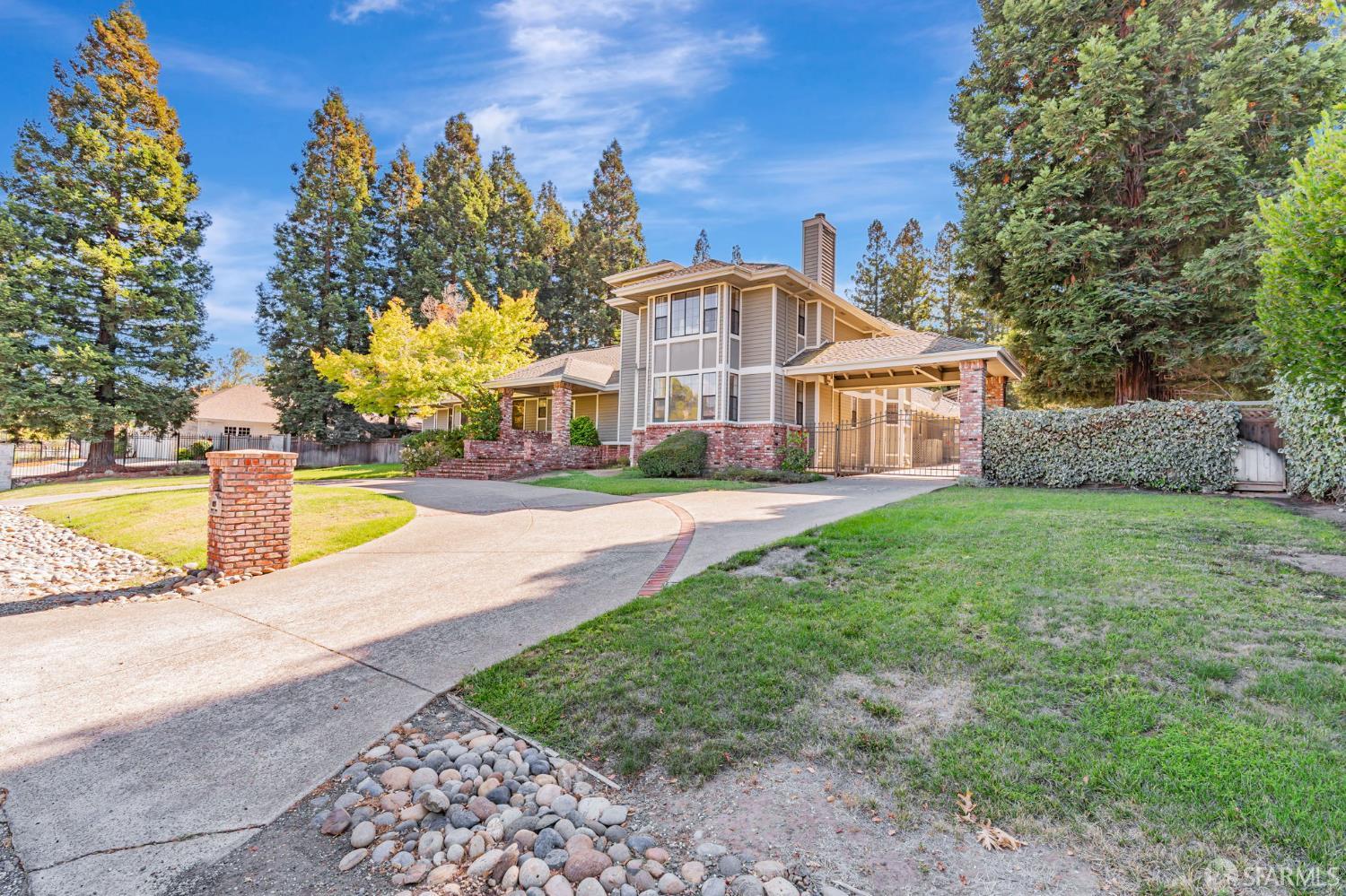 Detail Gallery Image 64 of 79 For 165 Pine Creek Rd, Walnut Creek,  CA 94598 - 4 Beds | 3/1 Baths