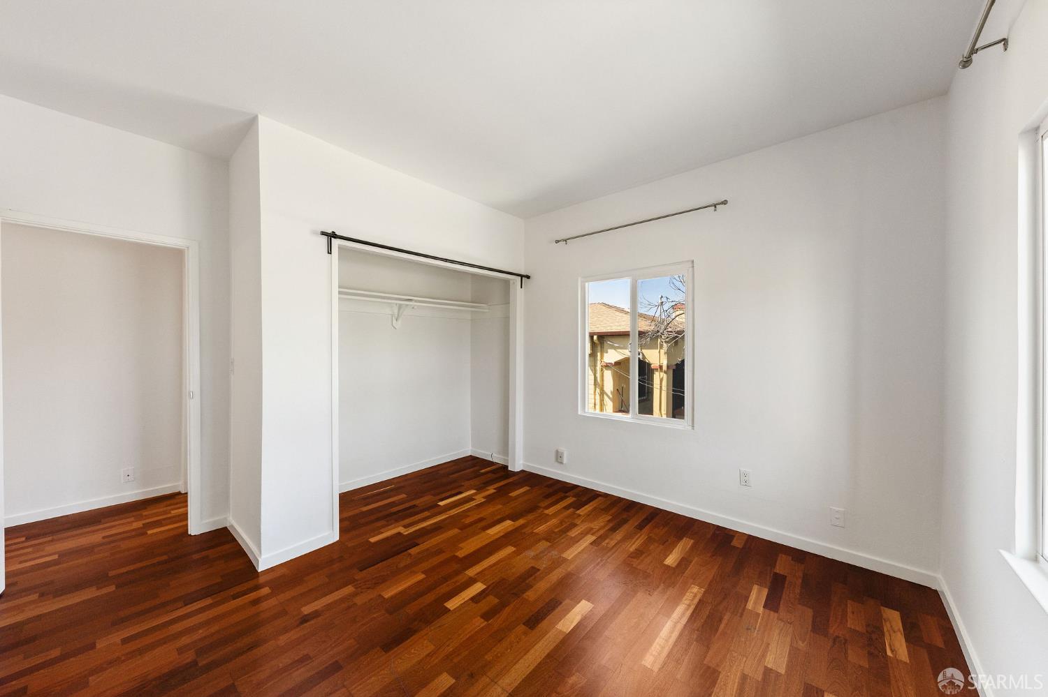 Detail Gallery Image 18 of 26 For 902 40th St, Oakland,  CA 94608 - 2 Beds | 1 Baths