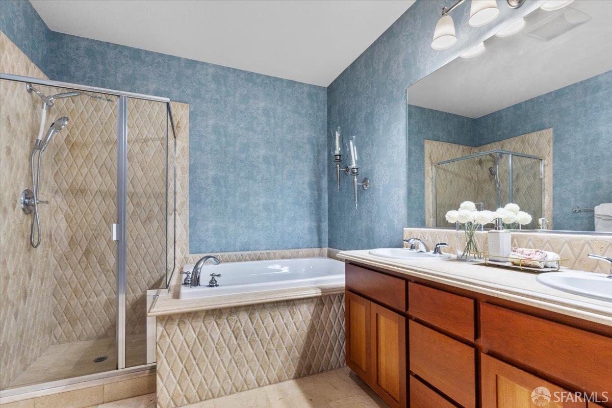 Detail Gallery Image 26 of 51 For 1287 Marcello Dr, San Jose,  CA 95131 - 1 Beds | 1/1 Baths