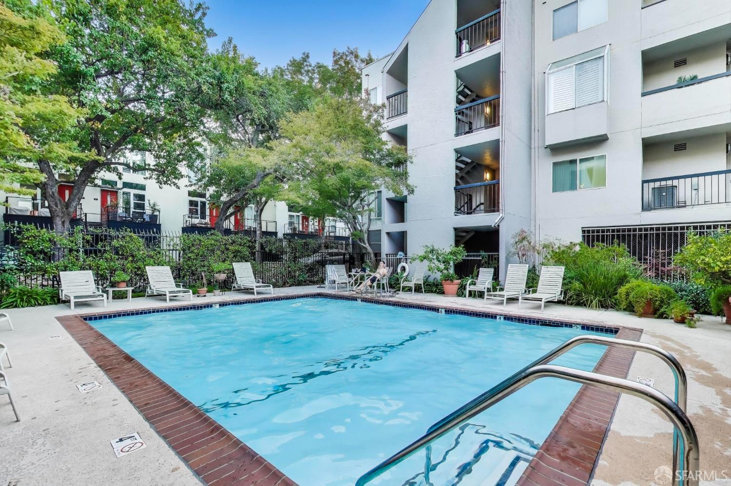 Detail Gallery Image 31 of 34 For 3183 Wayside Plz #308,  Walnut Creek,  CA 94597 - 2 Beds | 2 Baths